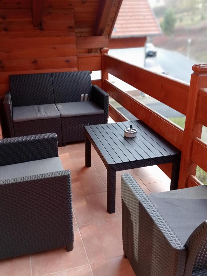 Star Apartman Zalacsány Exteriör bild