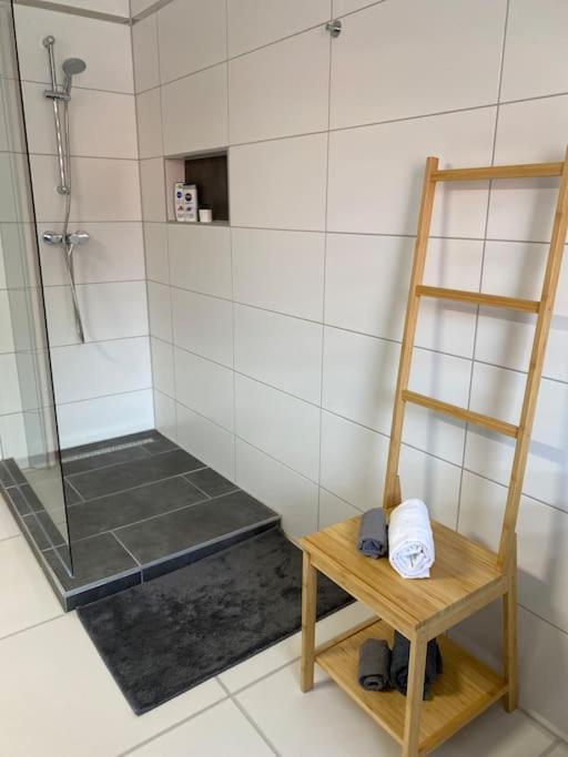 Star Apartman Zalacsány Exteriör bild