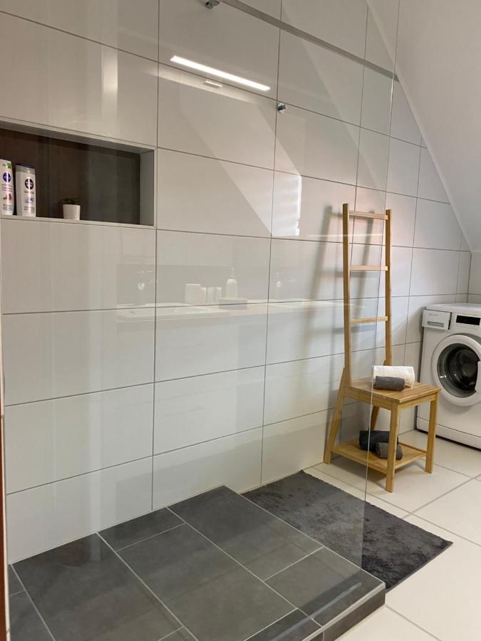 Star Apartman Zalacsány Exteriör bild